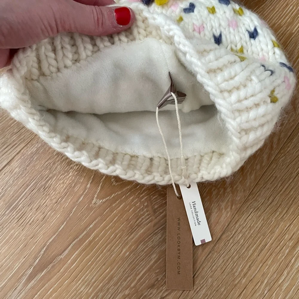 Look By M • MULTI MINI HEART POMPOM HAT